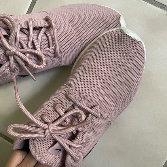 Nike roshe runs women size 5 - Picture 5 of 5
